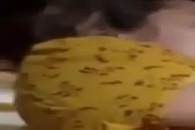 Bini Udah Berselimut Diganguin Aja Diajak Ngewe