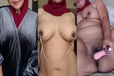 Cewek binal brutal coli nikmat pakai sextoy